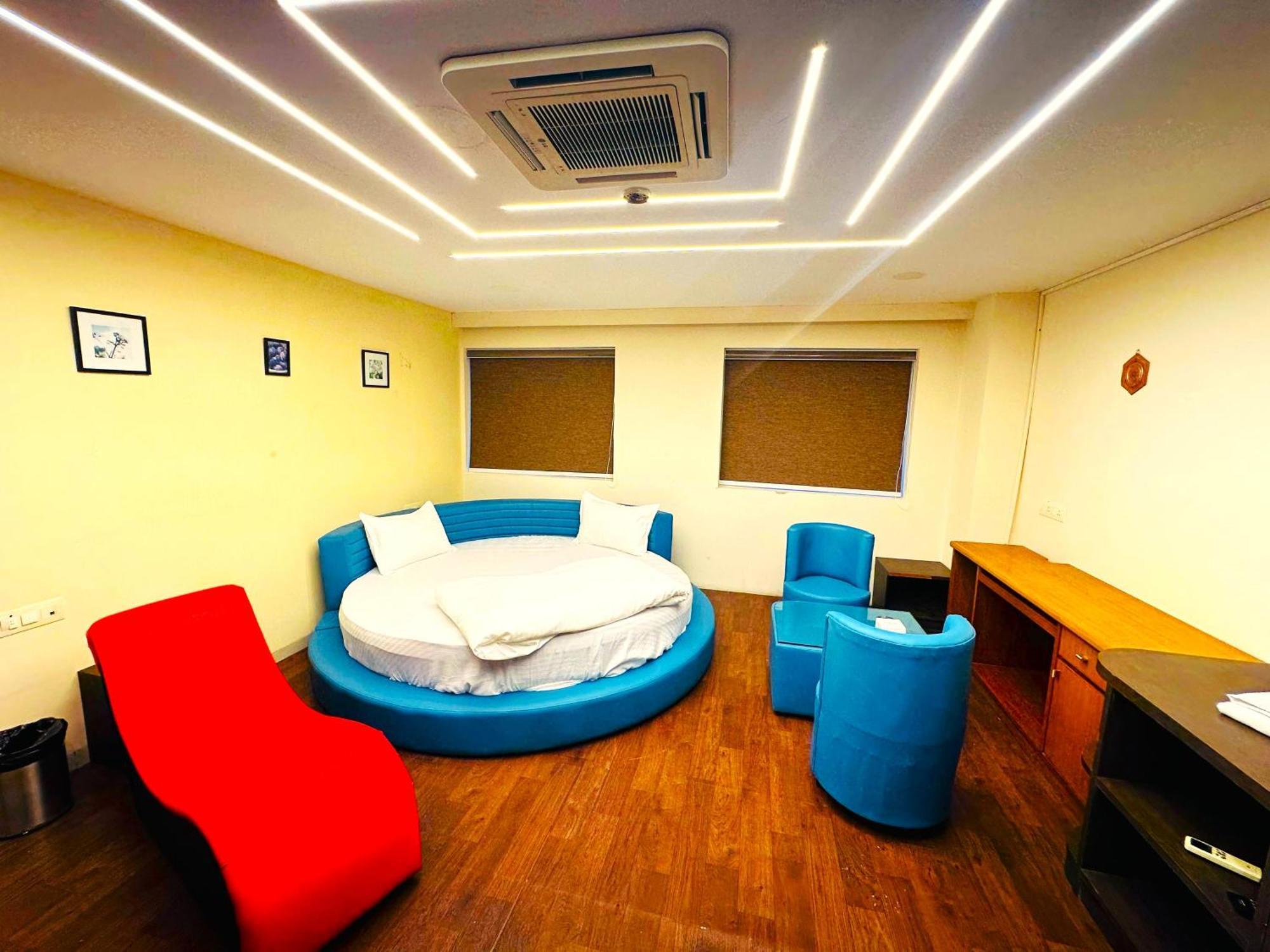 Aundh Elite Stay Pune Extérieur photo