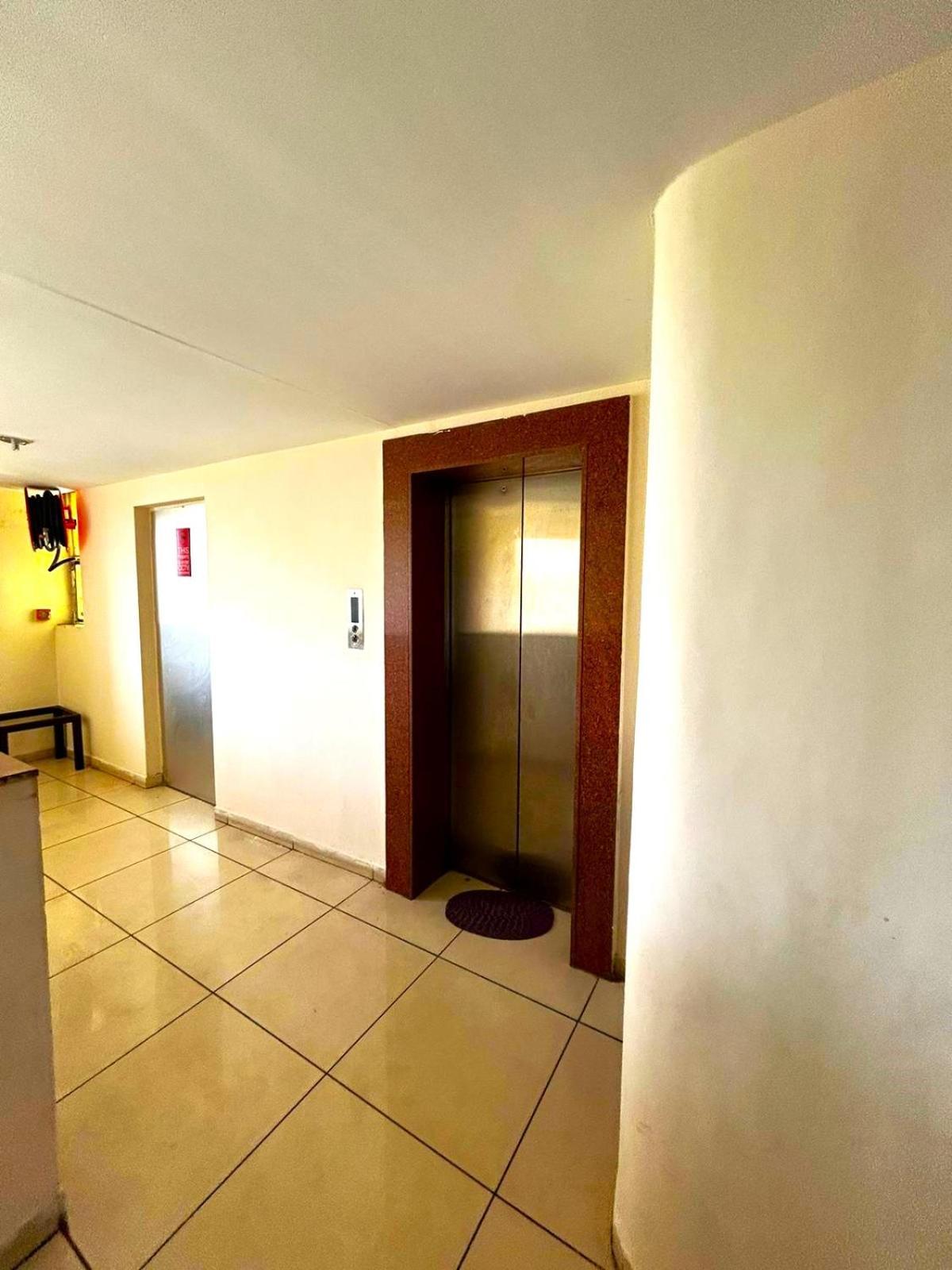 Aundh Elite Stay Pune Extérieur photo