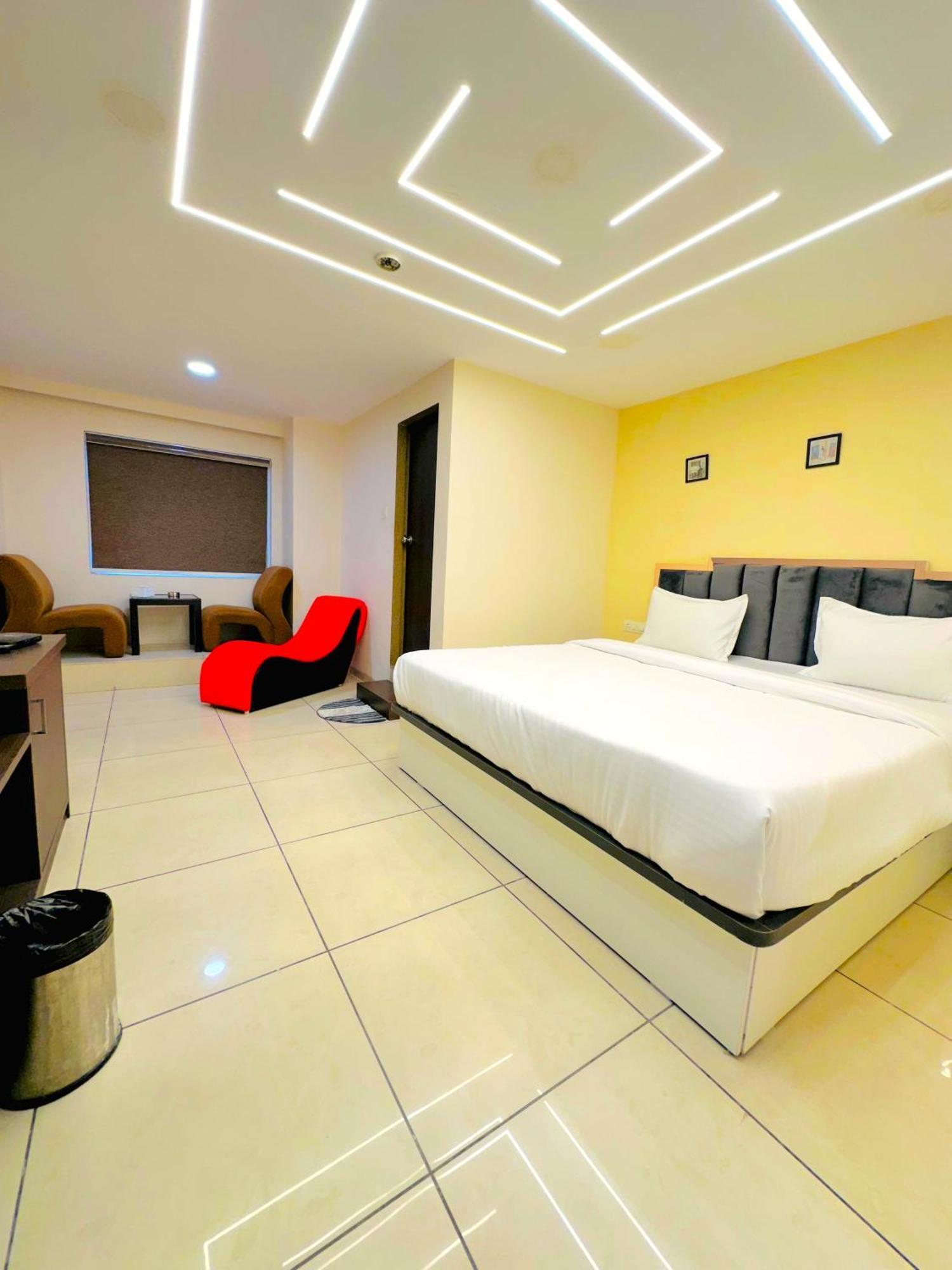 Aundh Elite Stay Pune Extérieur photo