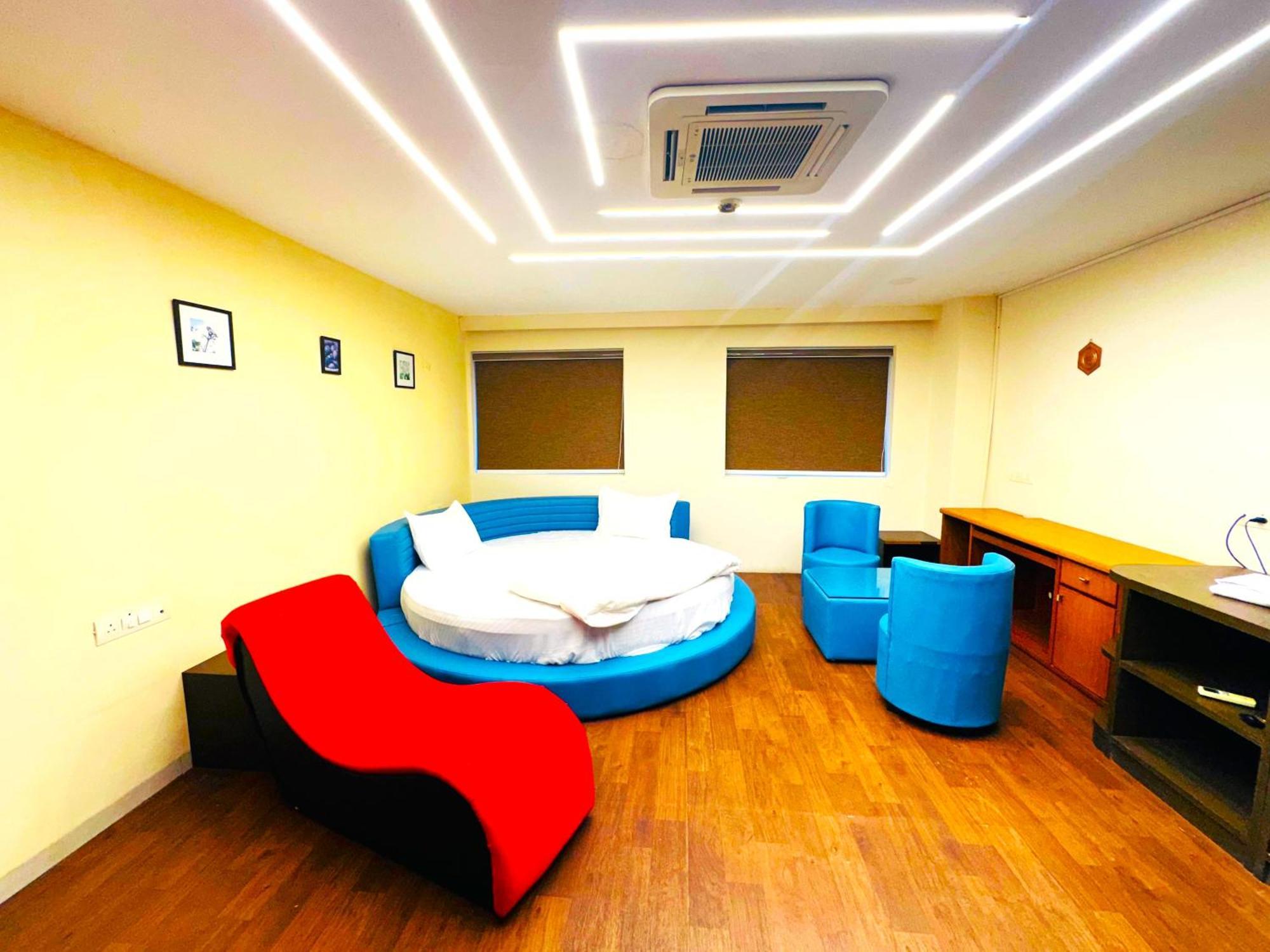 Aundh Elite Stay Pune Extérieur photo